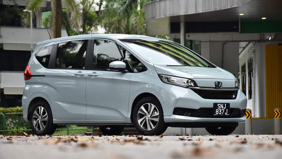 Freed-Carbuyer-Review Honda New Freed