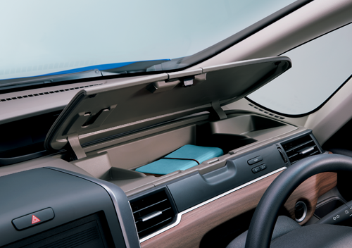 ConvenientStorageSpace Honda New Freed